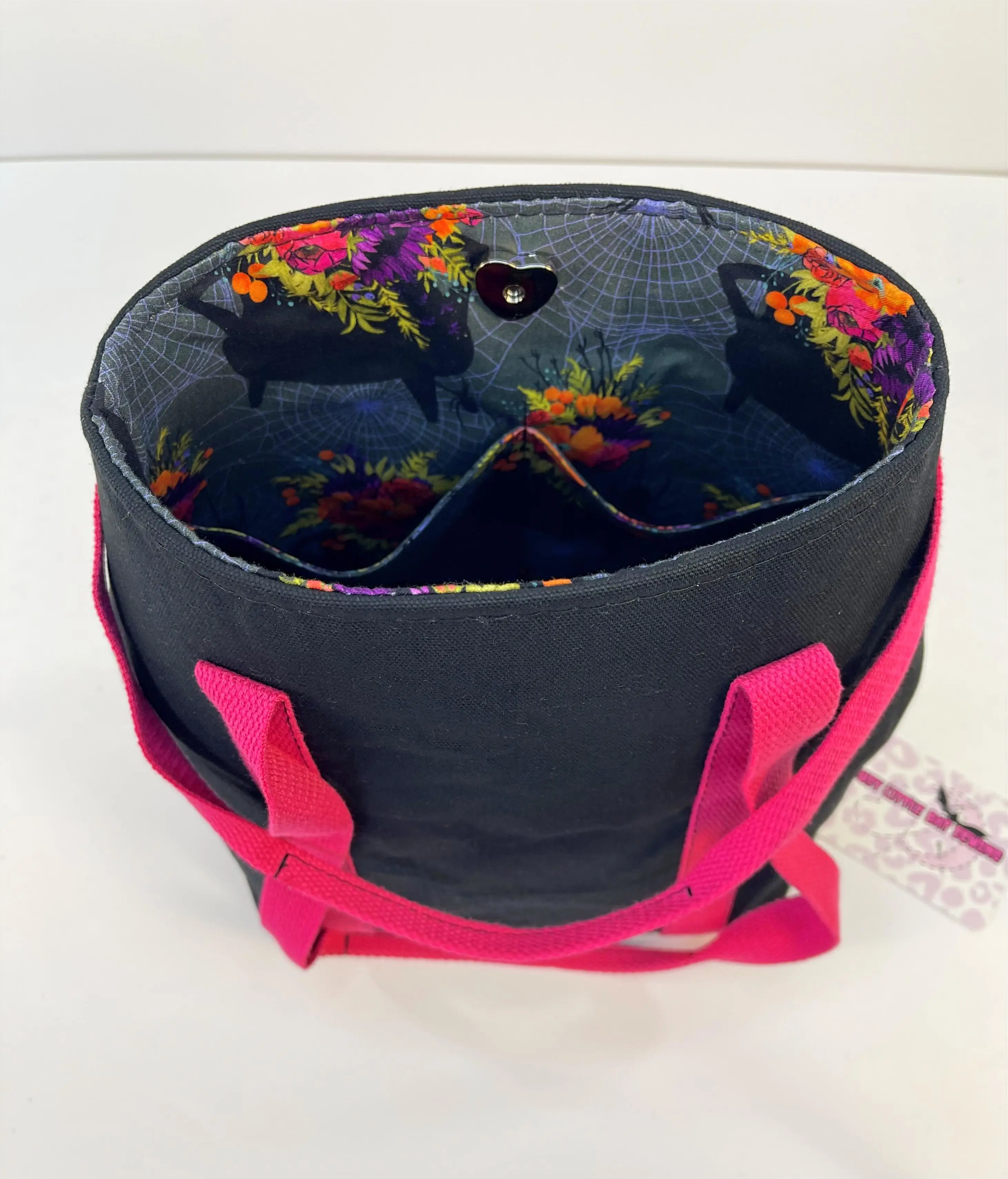 Inside Dainty Doomsday in Witches Brew showing two pockets